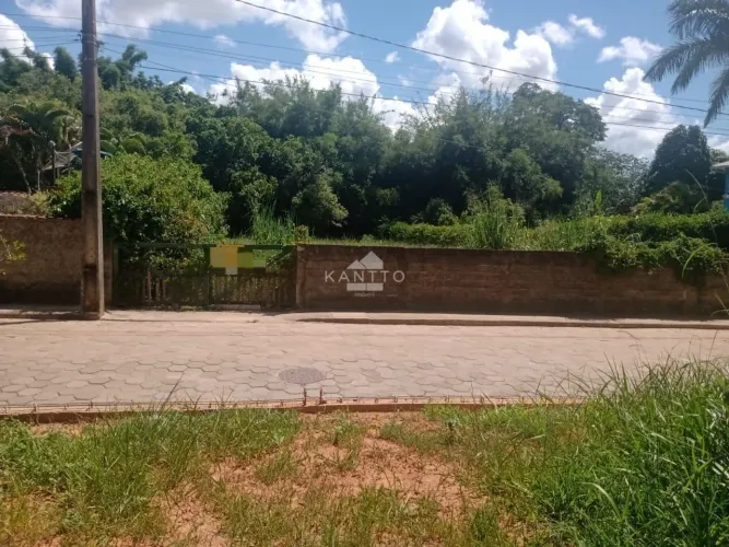 Terreno à venda, 876 m² por R$ 219.000,00 - Centro - Goianá/MG