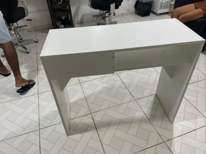 Mesa para manicure
