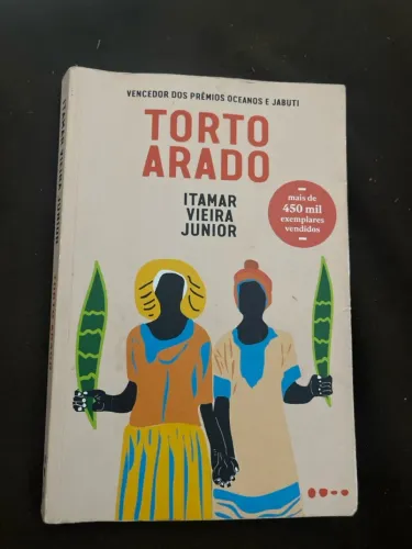 livro torto arado