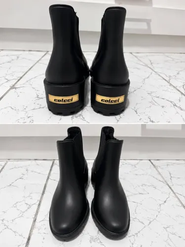 Bota colcci