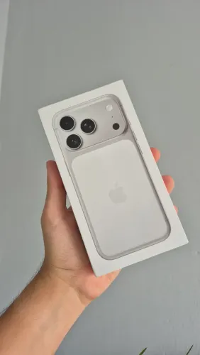 iPhone 17 Pro 256GB - Lacrado