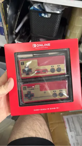 Controle Switch Online Famicom