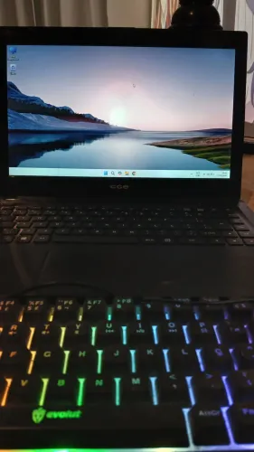 Vendo notebook cce