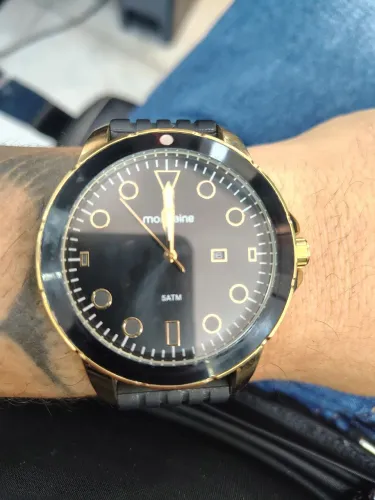 Relógio Mondaine Dourado