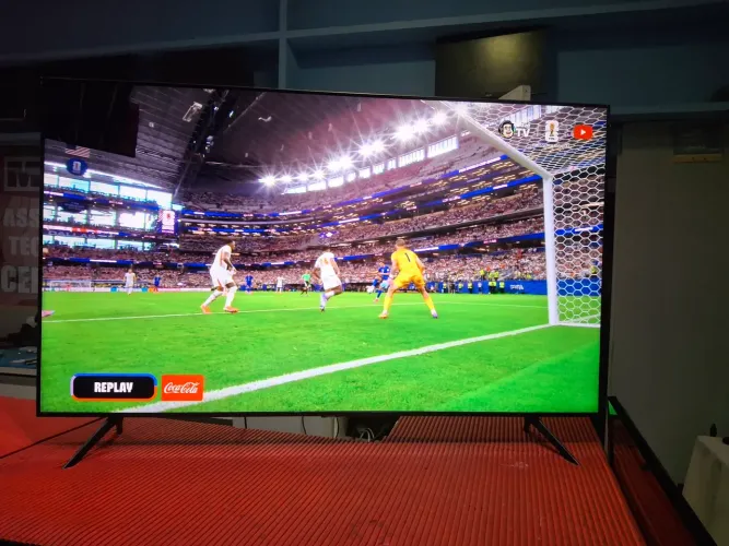 TV SAMSUNG 58 POLEGADAS SMART 4K PERFEITA IMAGENS IMPECÁVEL 