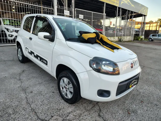 Fiat Uno Vivace Celeb. 1.0 EVO F. Flex 8V 3P 2016