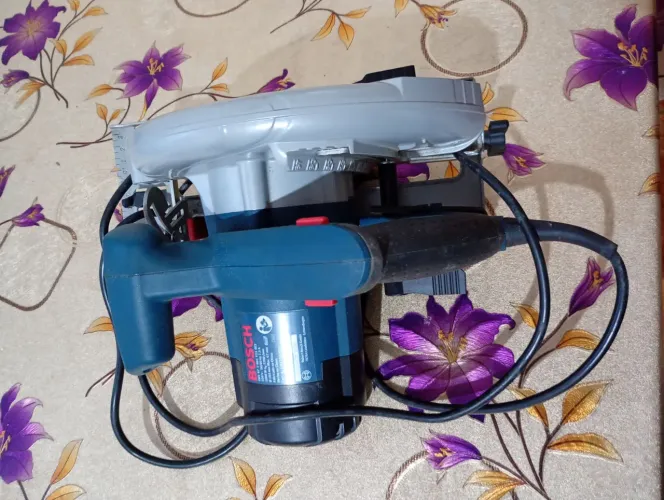 Serra Circular Bosch GKS 67