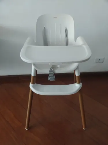 Cadeirão de alimentação Burigotto POKE
