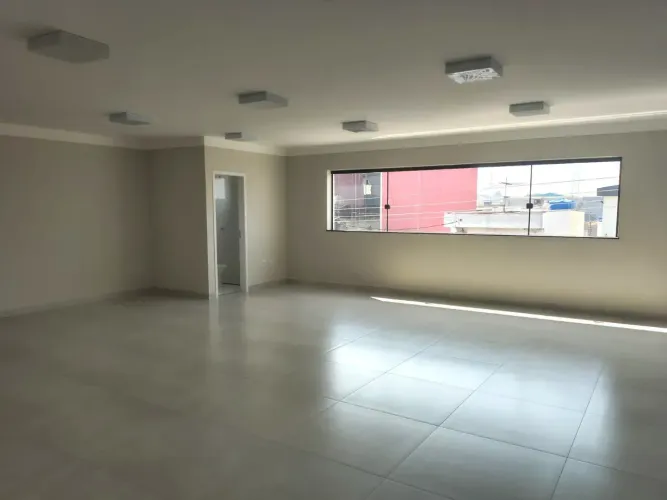 SALAS COMERCIAIS NOVAS