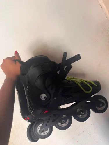 PATINS DYNAMIX PRETO V2 - 80MM ABEC-7