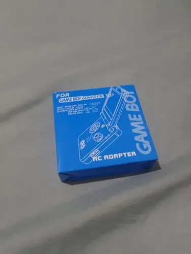 Carregador de game Boy SP