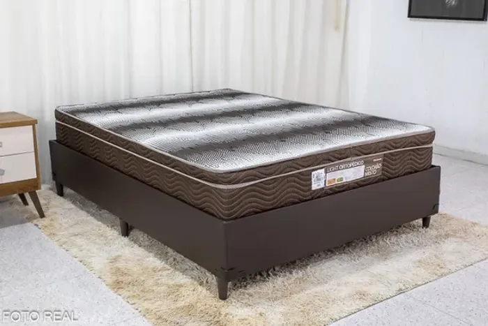 Base Casal Zeus + Colchão Casal Ortopédico Ortobom Até 12 - Frete Grátis