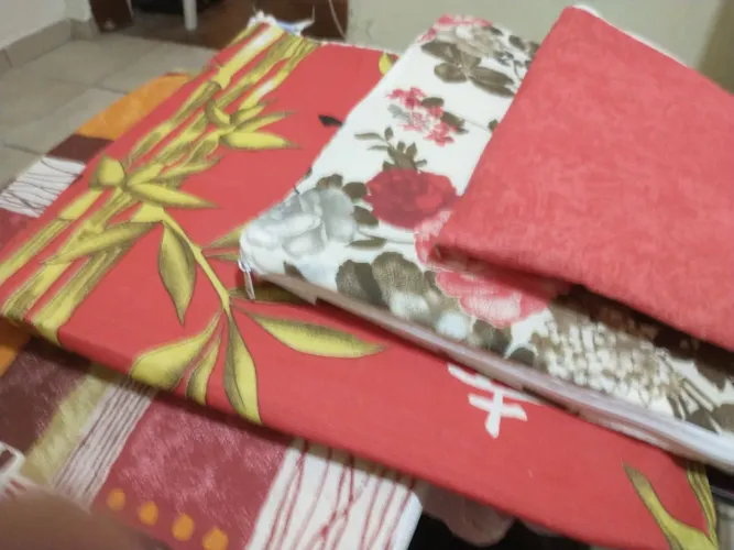 Lote com 4 assentos de cadeira