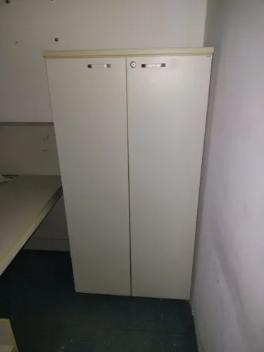 Armario 2P alta ou Baixa, varios, material de boa qualidade. 