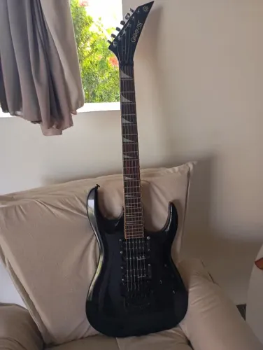 Guitarra Groovin California completa