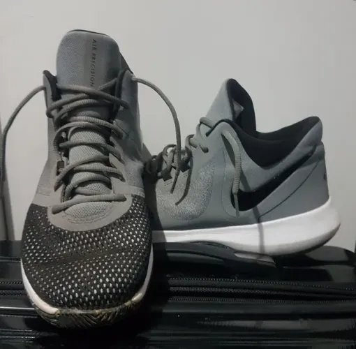 Tênis Nike Air Precision 45