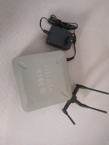 ROTEADOR CISCO COM 3 ANTENAS MODELO WAP4410N