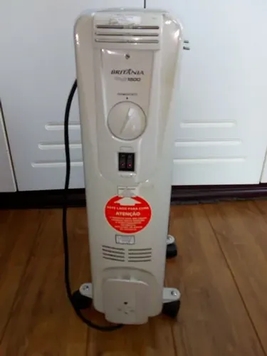 Aquecedor de ambiente. Ideal para as noites frias do inverno. Para sair hoje.