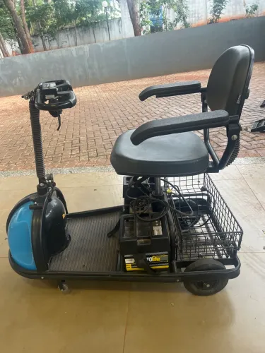 Scooter motorizada freedom