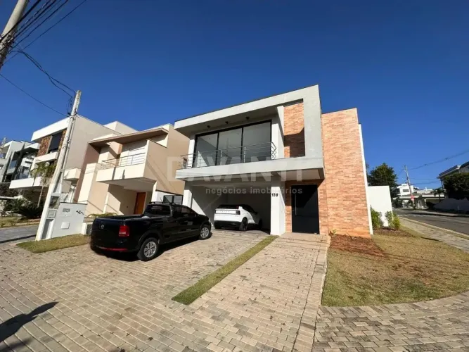 Casa à venda no no Swiss Park Condomínio Lenk em Campinas na Davanti Imóveis.