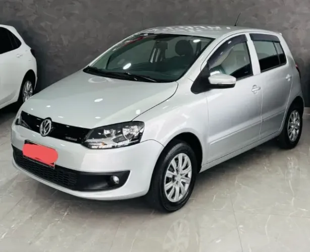 Volkswagen Fox Bluemotion 1.0 MI Total Flex 12V 5P 2014
