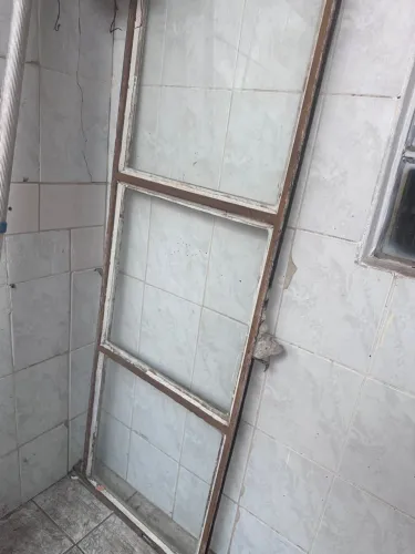 Janela de aço com vidro