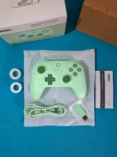 Controle 8BitDo Ultimate 2C, Hall Effect, Bluetooth/Dongle/Cabo - GAMER