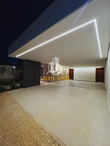 Casa de Alto Padrão com 4 Quartos à Venda em Sete Lagoas