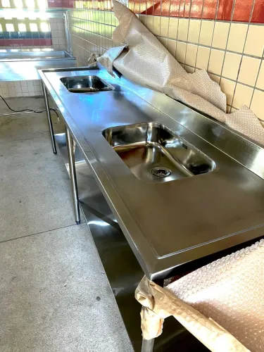 Mesa em aço inox