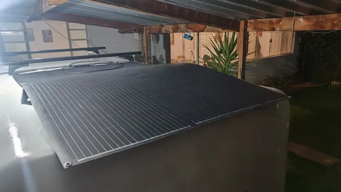 Placa Solar Flexível 300w Monocristalino Inmetro Nota A Preto 24v 28v