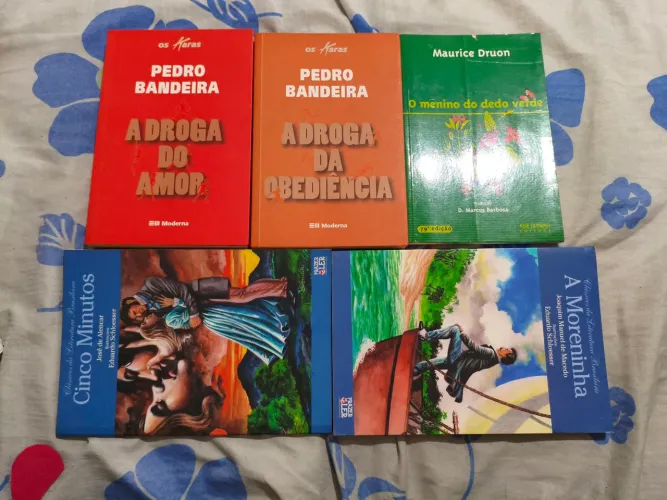 Livros diversos - usados e seminovos