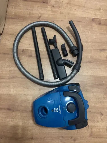 Electrolux Aspirador de pó 220V 1400W