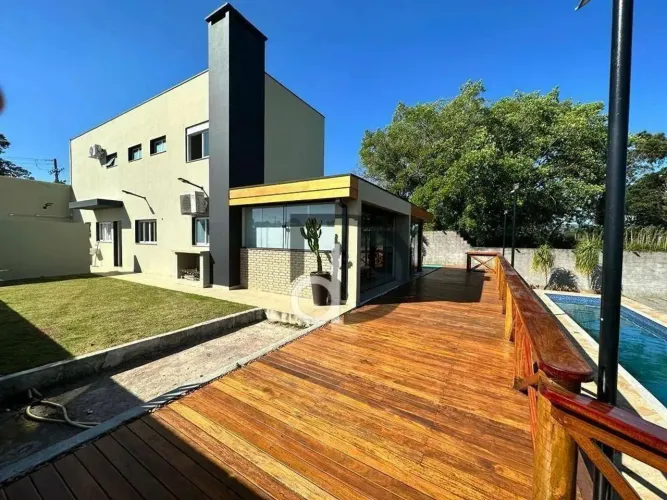 Casa nova á venda no Condominio Quinta do Pinhal