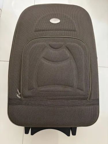 Mala de viagem com necessaire 