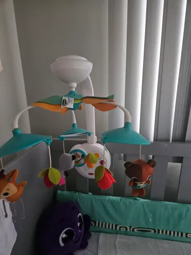 Móbile Musical para Bebê