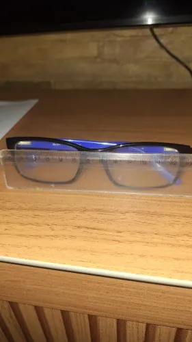 Armação Ray Ban original.