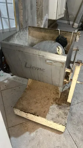 Amassadeira Industrial Lieme