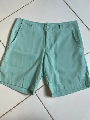 Bermuda linho c/algodão verde