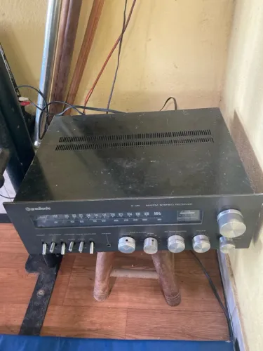 Receiver Gradiente S-95 AM/FM Stereo