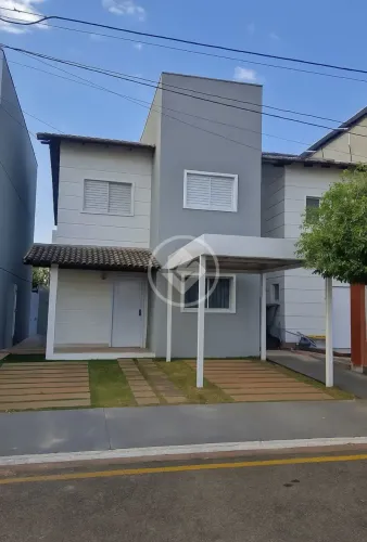 Condomínio Vivere - Cuiabá-MT / Sobrado à venda com 3 Quartos sendo Uma suíte com closet -