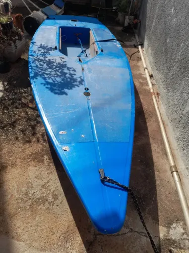 Casco de veleiro laser - ótimo estado