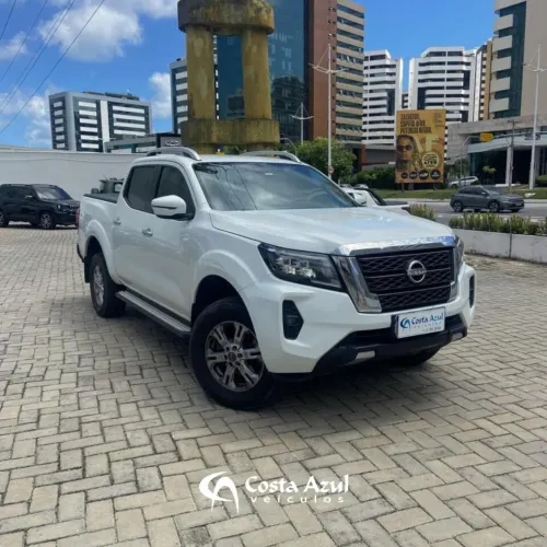 Nissan Frontier XE CD 4X4 2.3 Bi-TB Diesel Aut. 2025