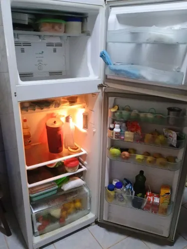 Geladeira Consul Frost Free 