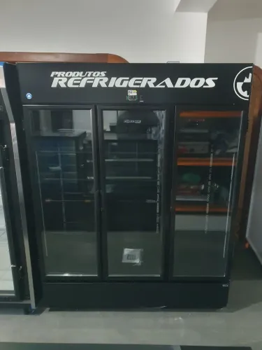 JR. Visa Cooler Expositor Refrigerador Auto Serviço 3 Portas