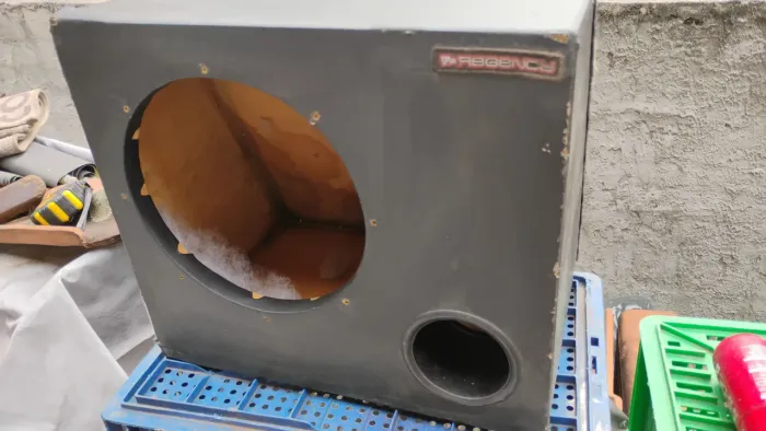 Caixa para subwoofer