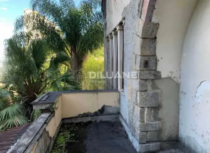 Casa de rua : / Residencial / Cosme Velho