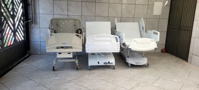 Camas Hospitalares - Semi-Novas