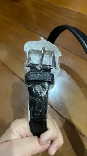 Cinto fino pequeno novo