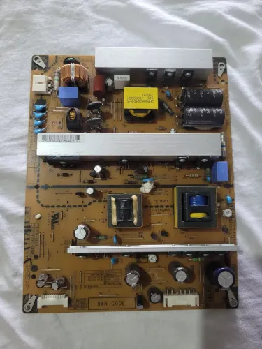 Placa de Fonte tv lg 42pn4600 eay62812401