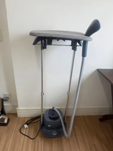 Vaporizador de roupas Electrolux